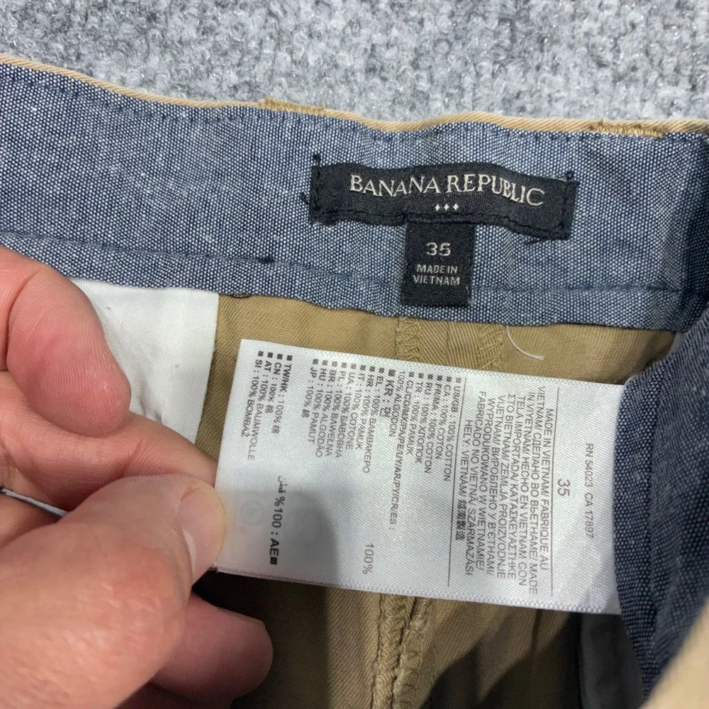 Banana Republic‎ Mens Chino Shorts Tan Sz.35 Flat Front Casual Summer Preppy